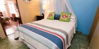 Studio With Modern Amenities, Walk-In Shower, Jacuzzi, Beach, And Pool, (Adults Only) 산후안 아파트