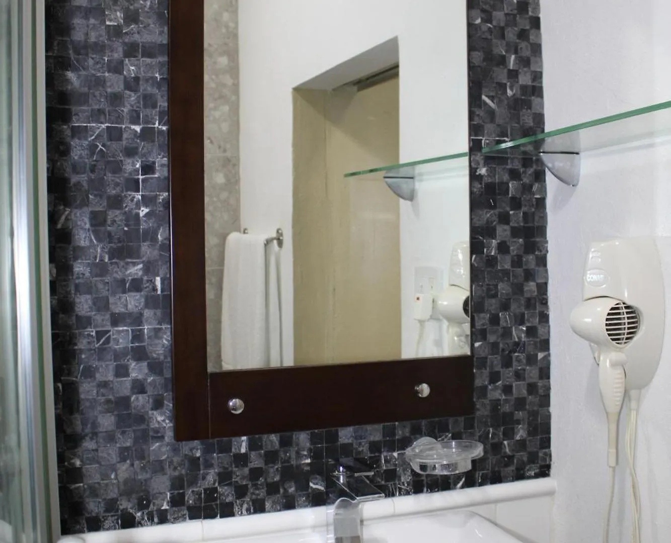 Studio With Modern Amenities, Walk-In Shower, Jacuzzi, Beach, And Pool, (Adults Only) San Juan Puerto Rico