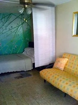 Studio With Modern Amenities, Walk-In Shower, Jacuzzi, Beach, And Pool, (Adults Only) San Juan Lägenhet